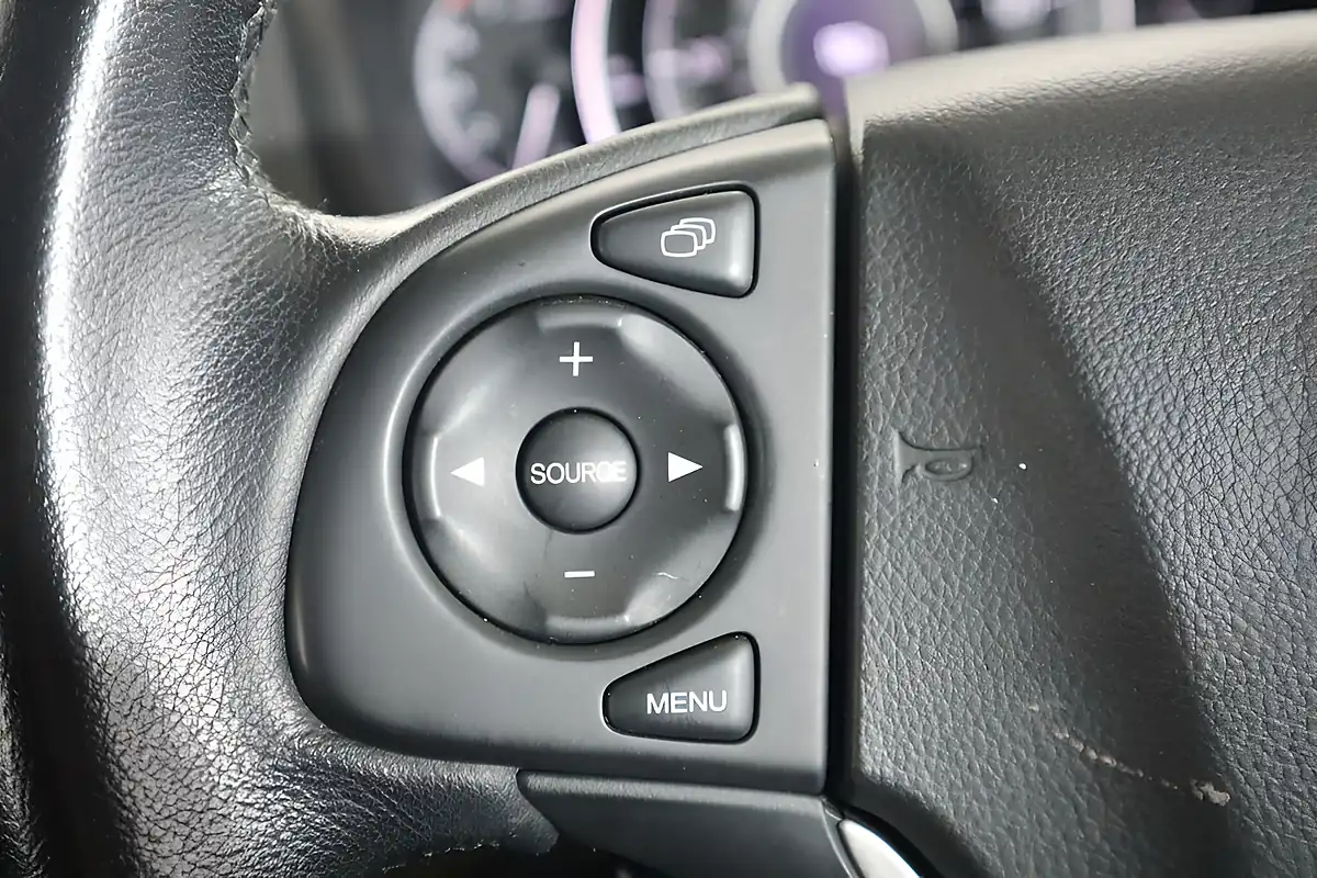 Used 2014 Honda Cr-V Se Grey - Interior and Exterior details 17