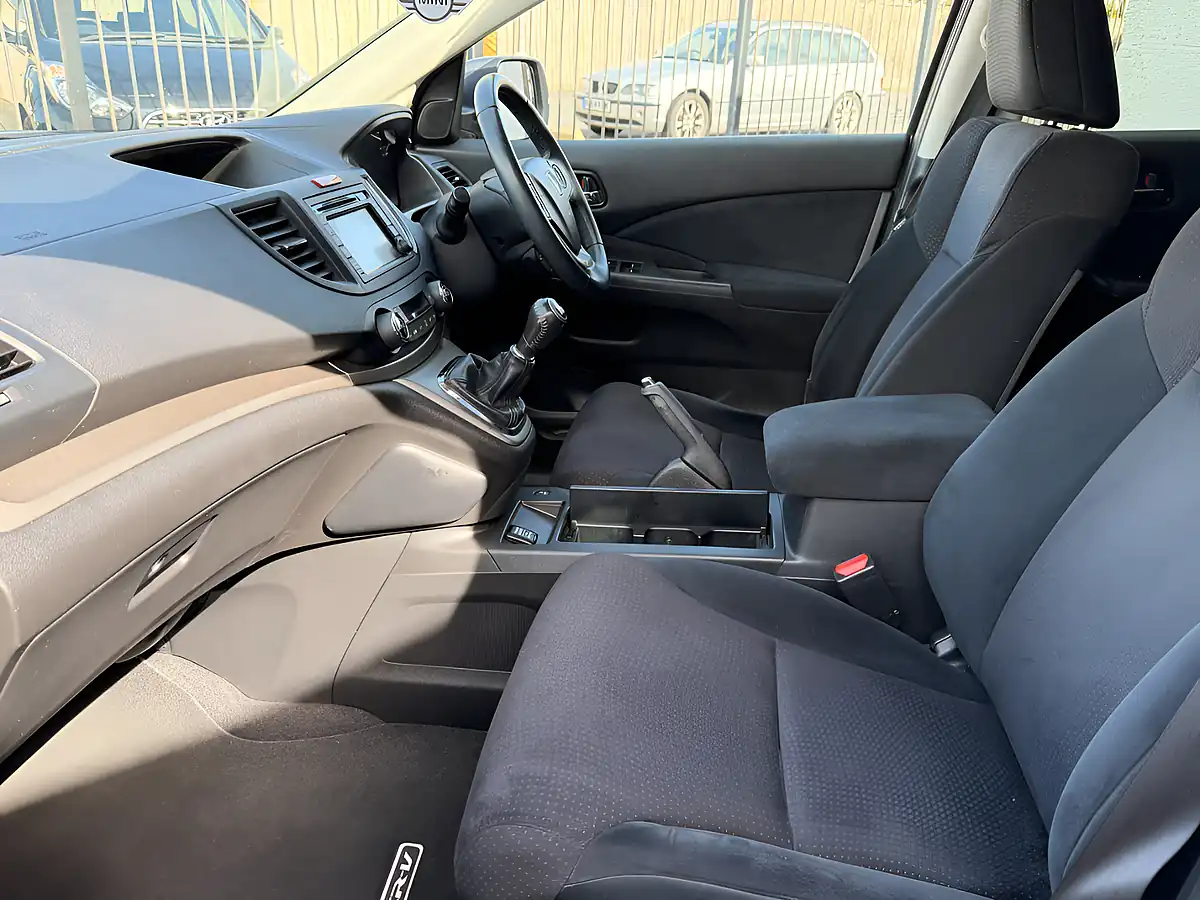 Used 2014 Honda Cr-V Se - Interior and Exterior details 18