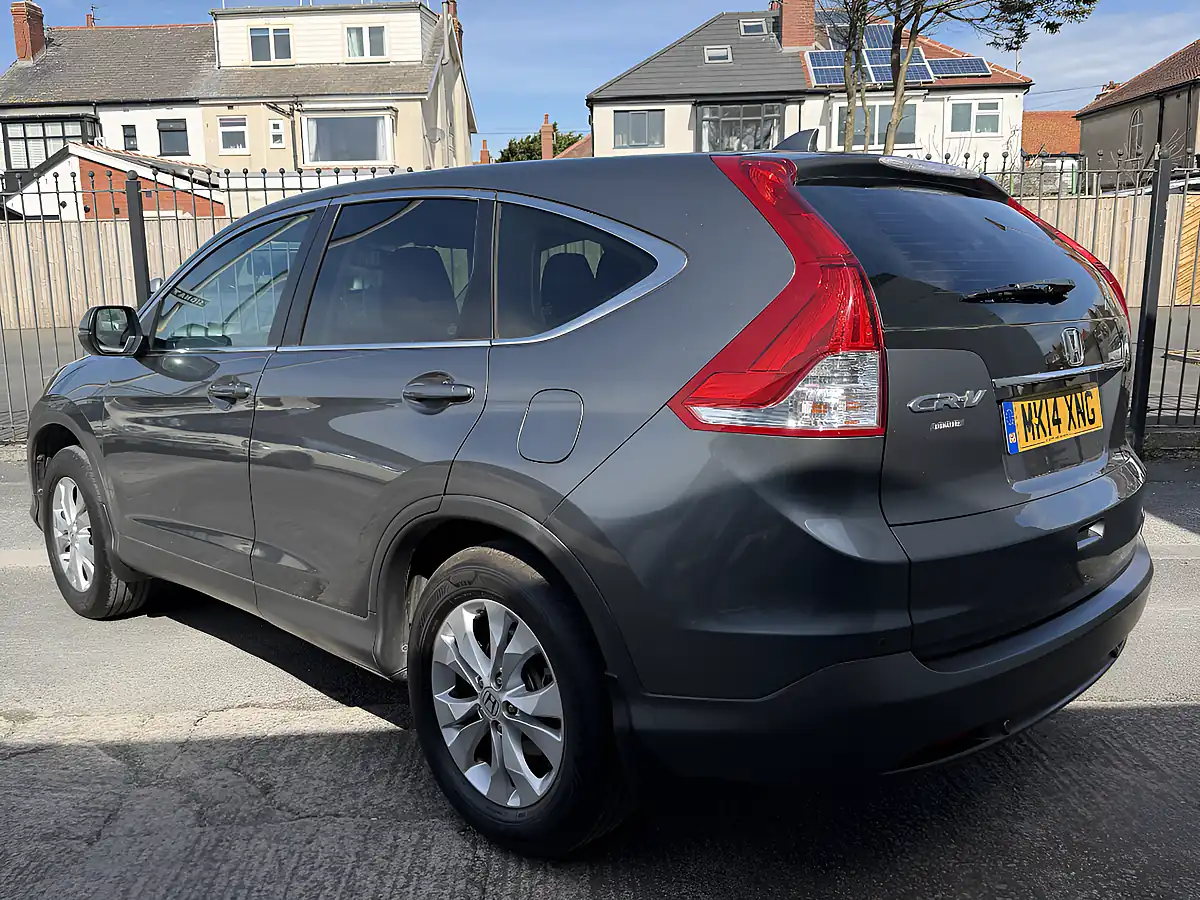 Used 2014 Honda Cr-V Se - Interior and Exterior details 5
