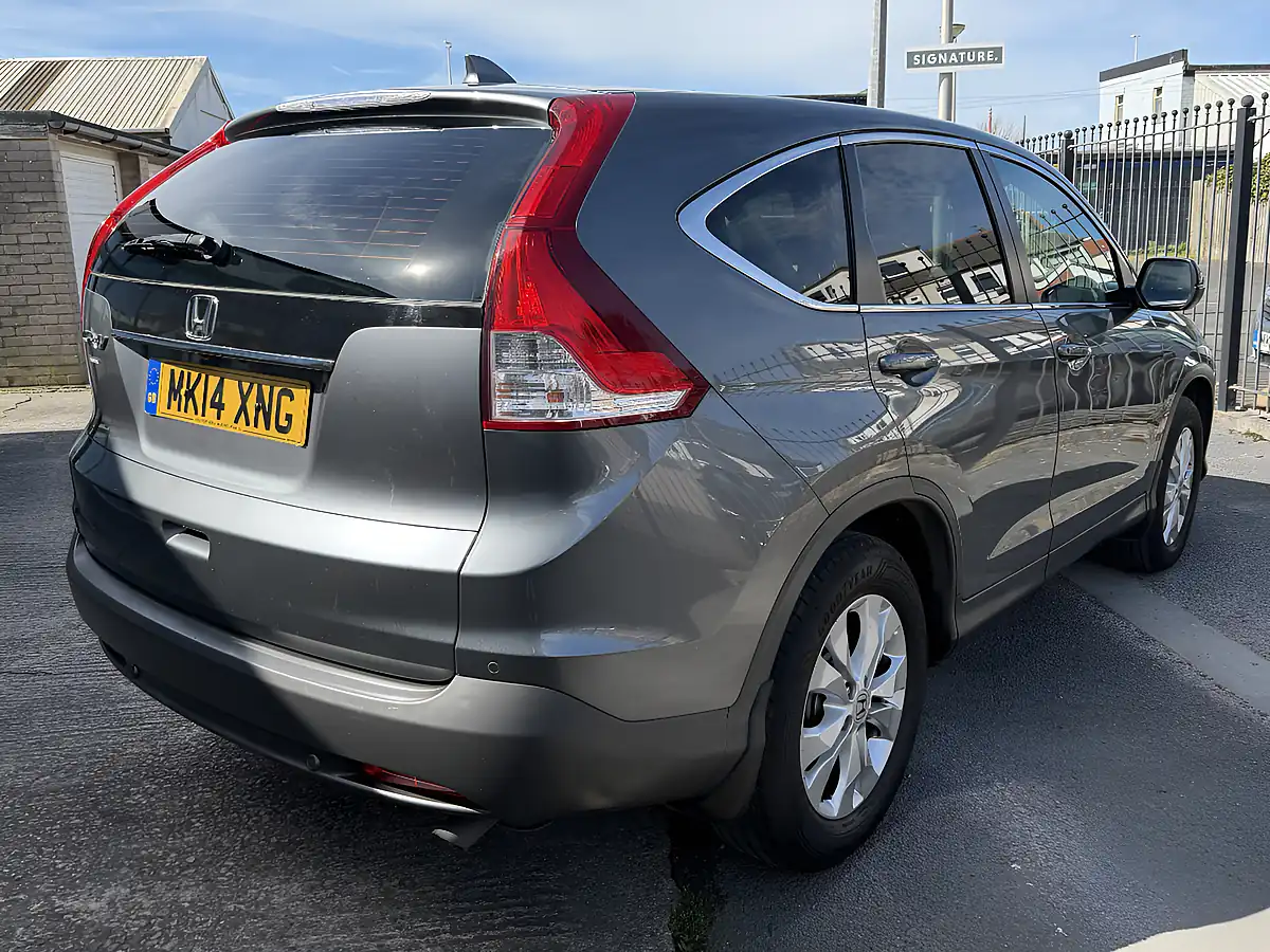 Used 2014 Honda Cr-V Se - Interior and Exterior details 6