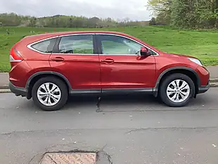 Used 2014 Honda Cr-V Se Red - Interior and Exterior details 2