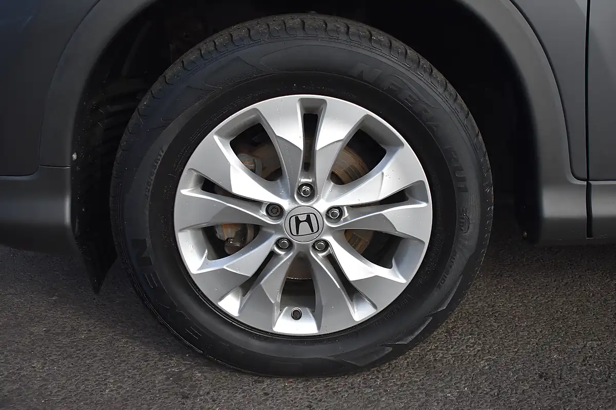 Used 2014 Honda Cr-V Se Urban Titanium - Interior and Exterior details 17