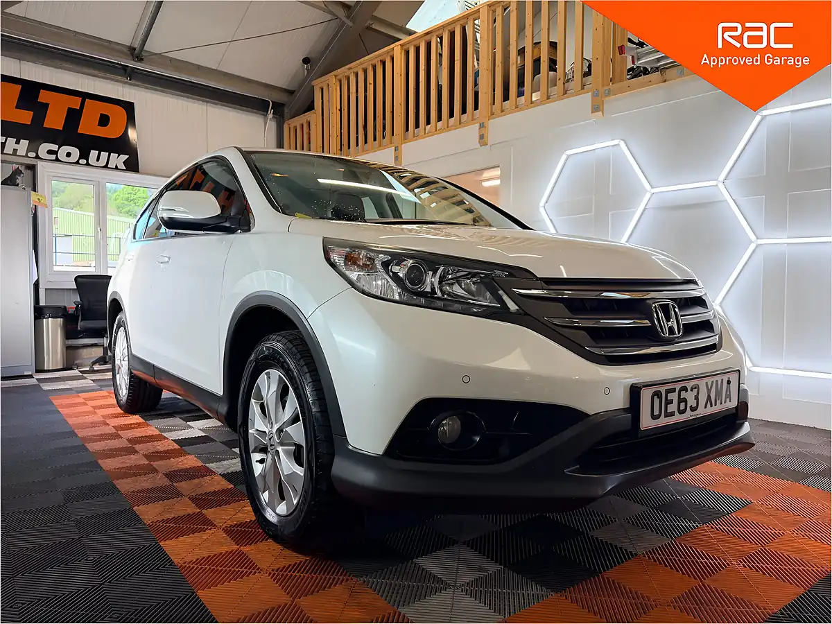 Used 2014 Honda Cr-V Se White - Front View