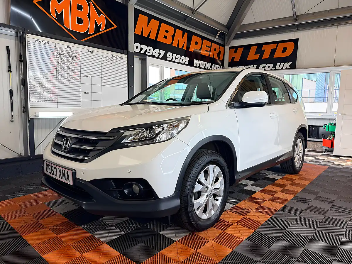 Used 2014 Honda Cr-V Se White - Interior and Exterior details 3