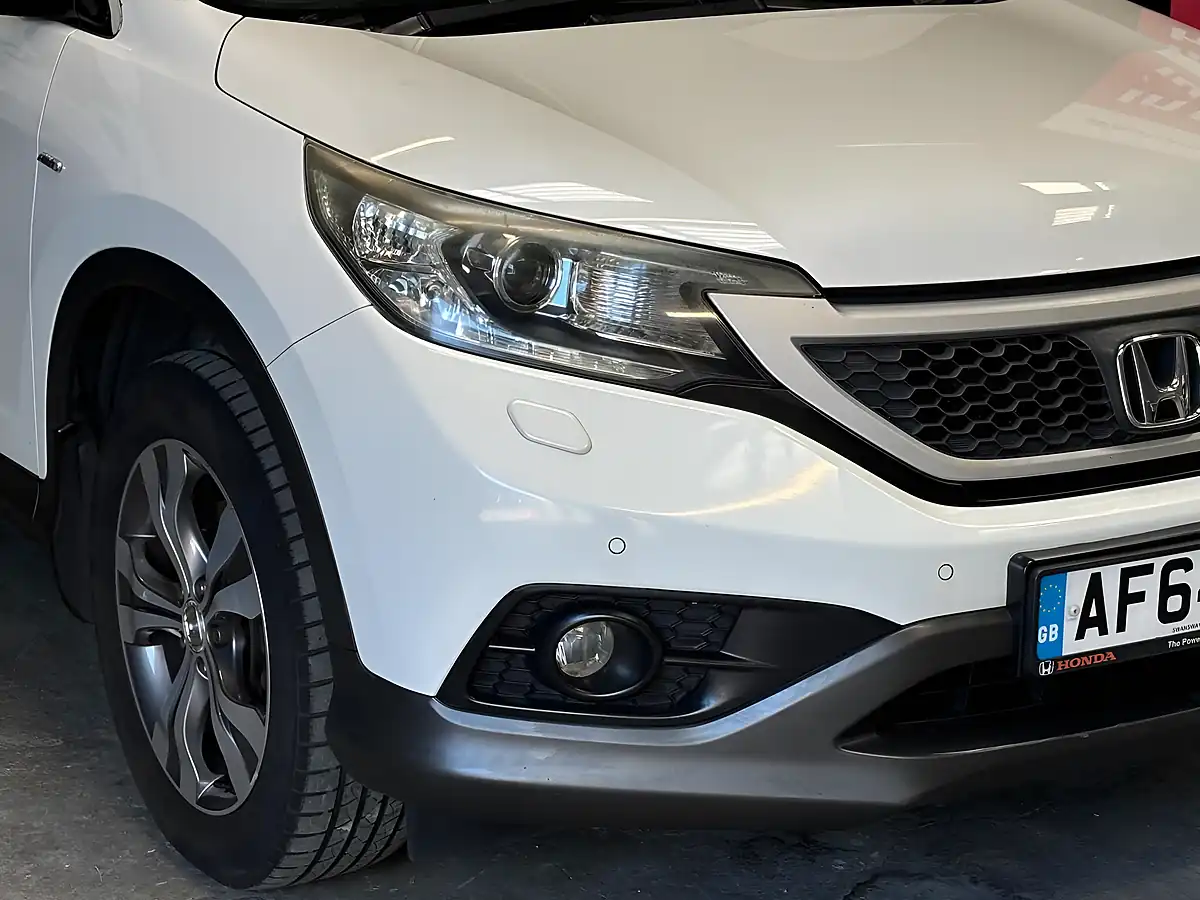Used 2014 Honda Cr-V Sr White - Interior and Exterior details 17
