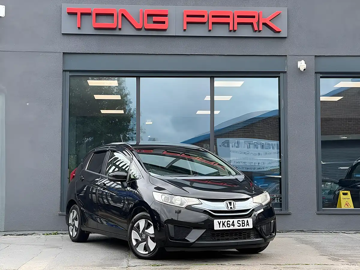 Used 2014 Honda Fit Black - Front View