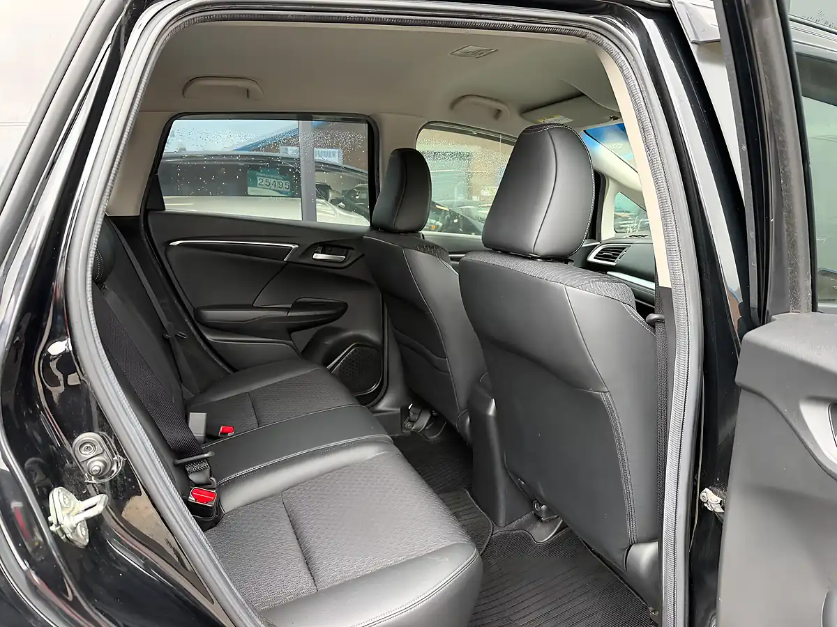 Used 2014 Honda Fit Black - Interior and Exterior details 17
