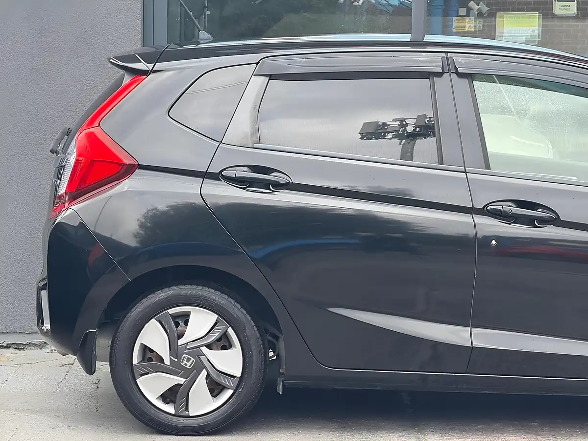 Used 2014 Honda Fit Black - Interior and Exterior details 8