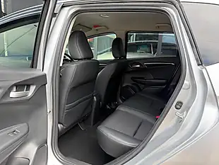 Used 2014 Honda Fit Silver - Interior and Exterior details 18