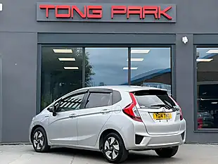 Used 2014 Honda Fit Silver - Interior and Exterior details 5