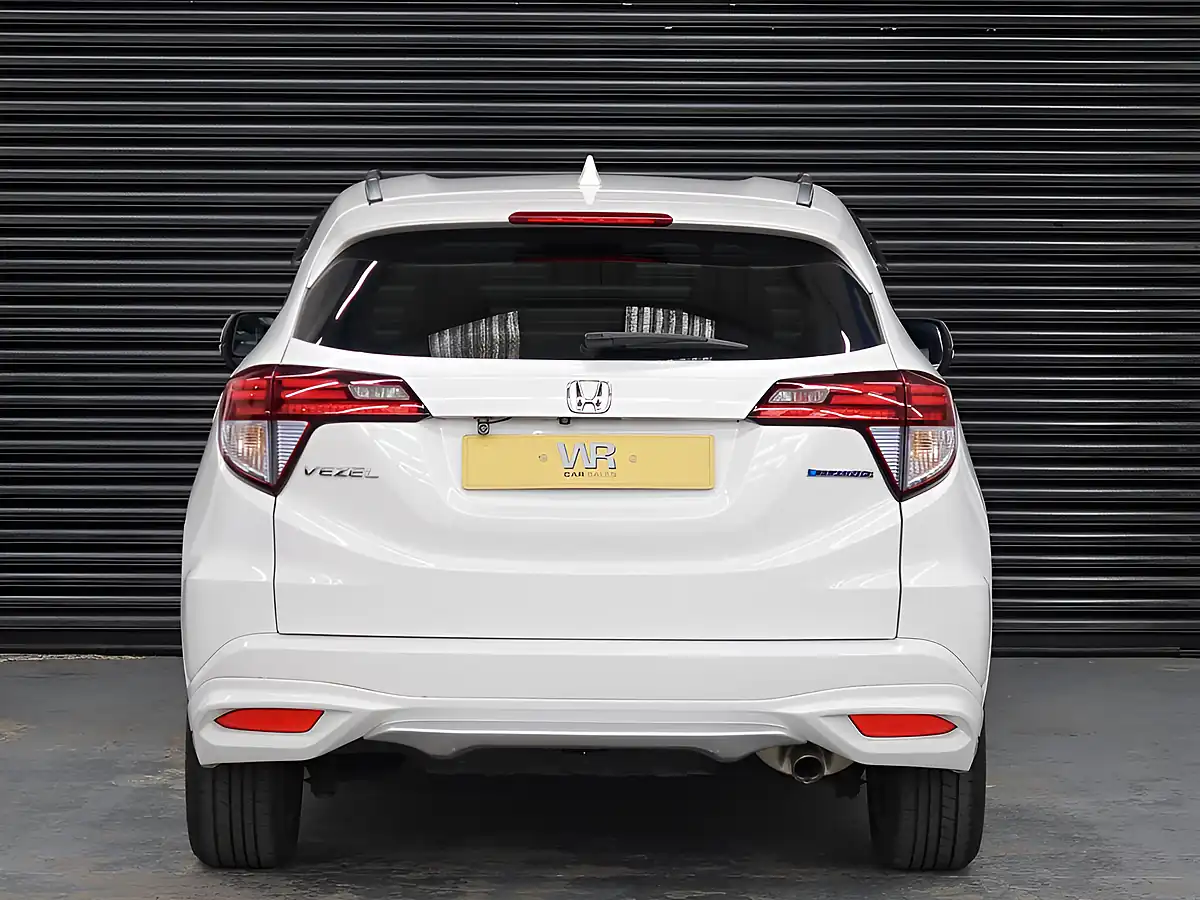 Used 2014 Honda Hr-V Se White - Interior and Exterior details 8