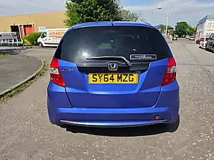 Used 2014 Honda Jazz Es+ Blue - Interior and Exterior details 9