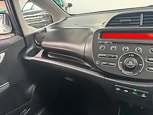 Used 2014 Honda Jazz Es Plus Grey - Interior and Exterior details 15
