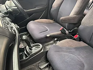 Used 2014 Honda Jazz Es Plus Grey - Interior and Exterior details 20