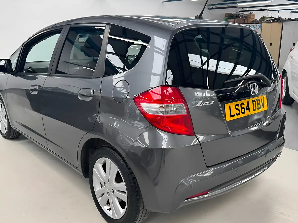 Used 2014 Honda Jazz Es Plus Grey - Interior and Exterior details 7