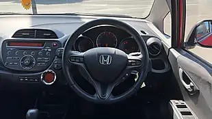Used 2014 Honda Jazz Es Plus Red - Interior and Exterior details 11