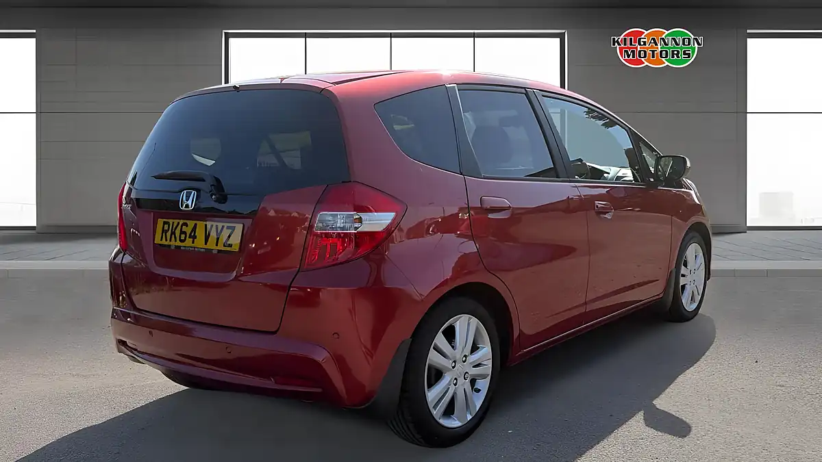 Used 2014 Honda Jazz Es Plus Red - Interior and Exterior details 18