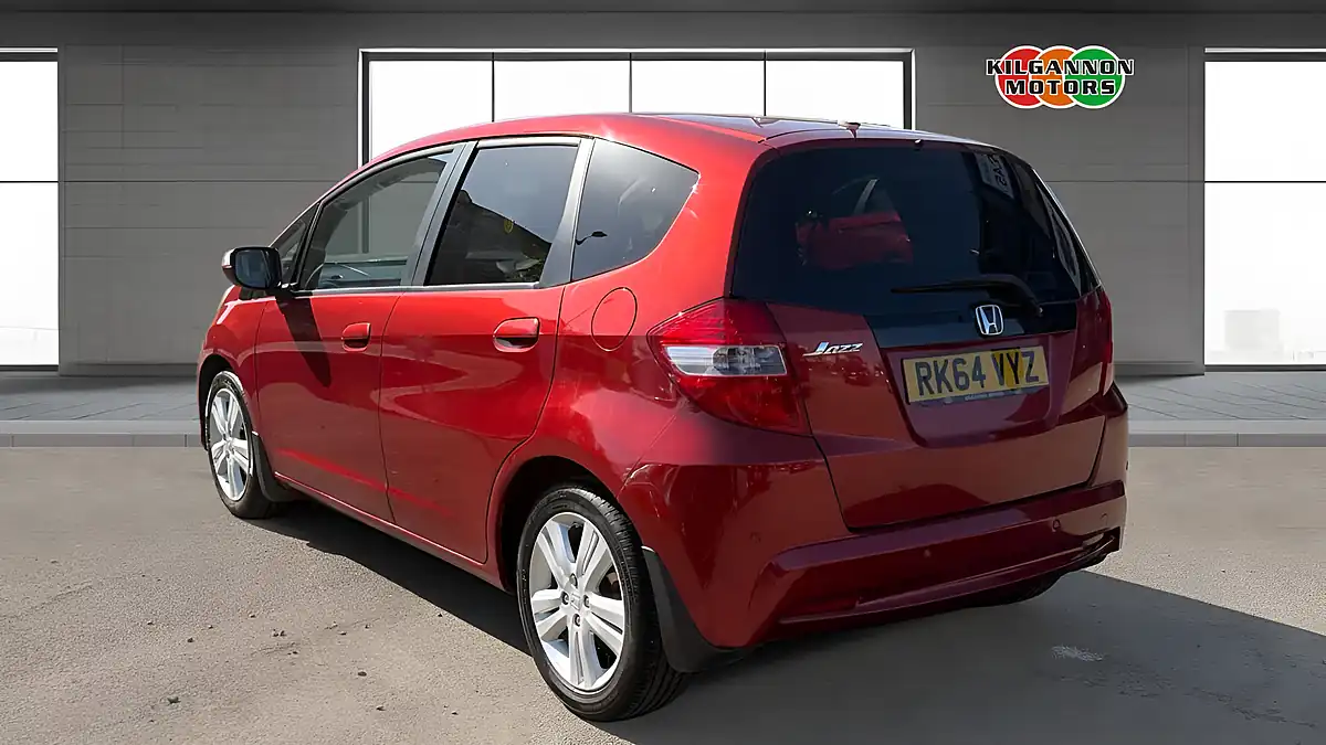 Used 2014 Honda Jazz Es Plus Red - Interior and Exterior details 2