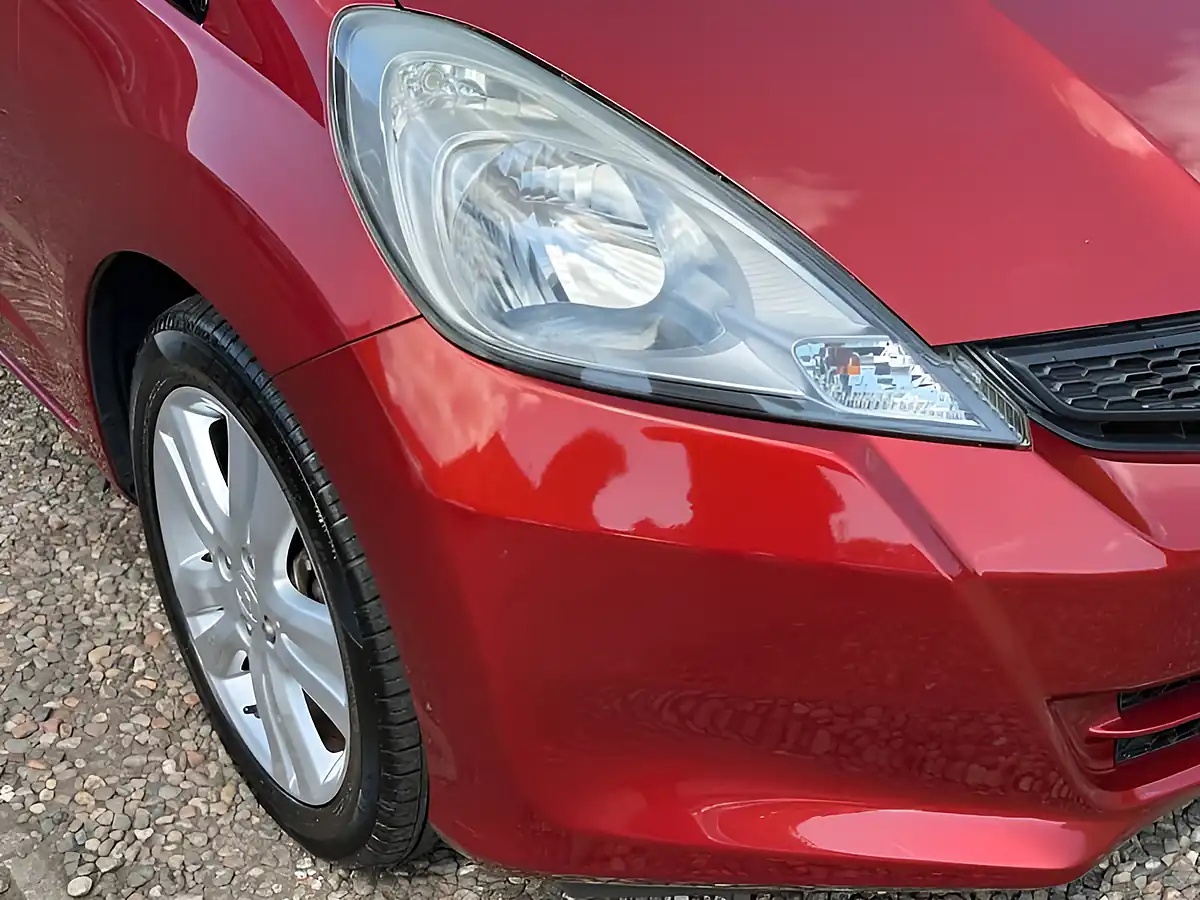 Used 2014 Honda Jazz Es Plus Red - Interior and Exterior details 6