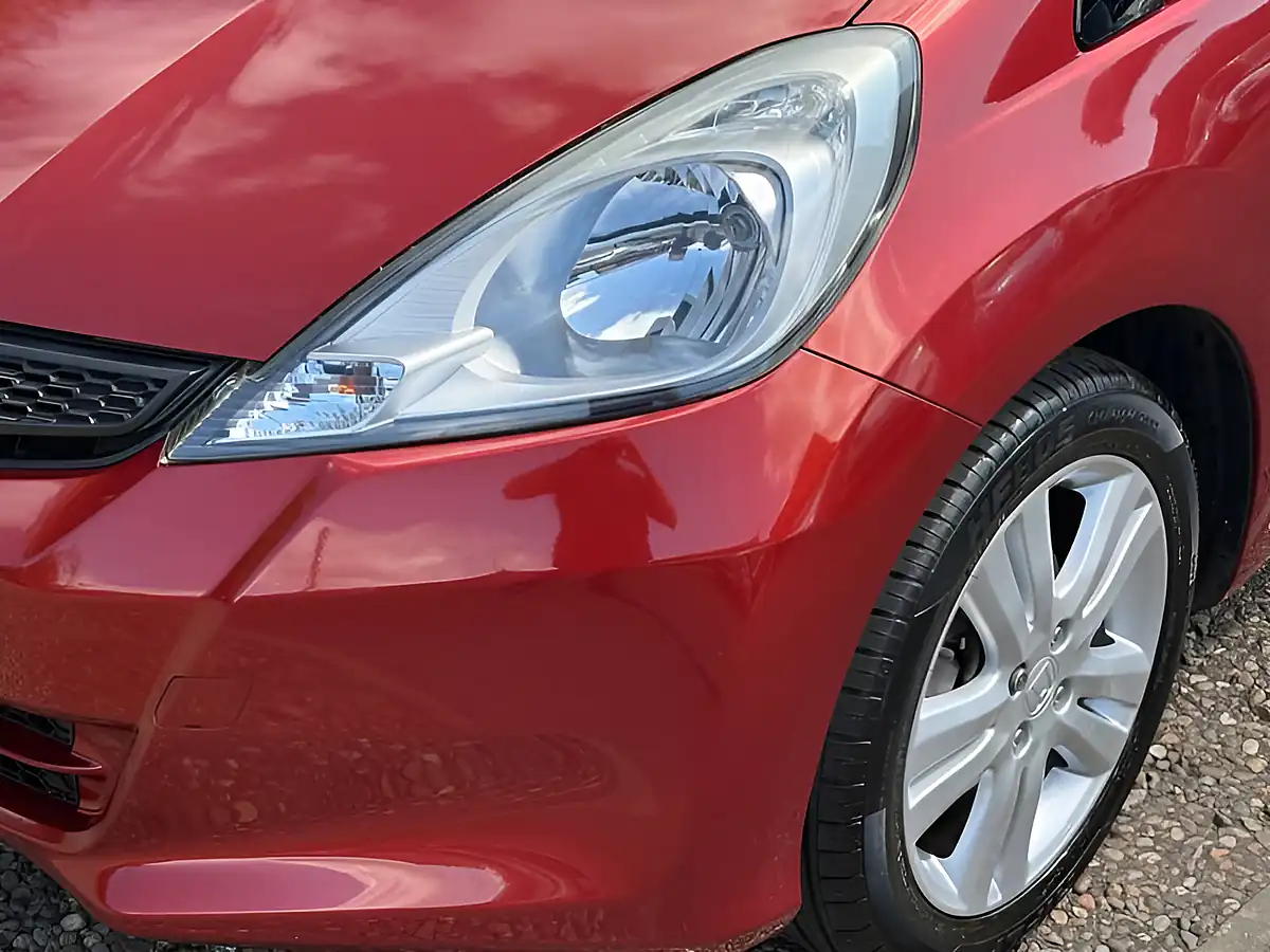 Used 2014 Honda Jazz Es Plus Red - Interior and Exterior details 7