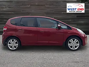 Used 2014 Honda Jazz Es Plus Red - Interior and Exterior details 2