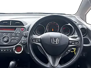 Used 2014 Honda Jazz Es Plus Red - Interior and Exterior details 8