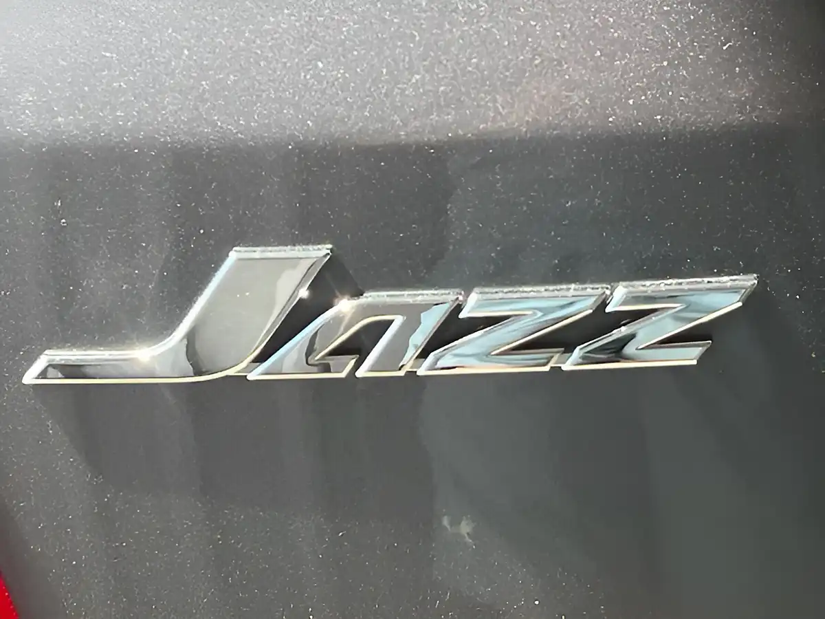 Used 2014 Honda Jazz Es Plus T Grey - Interior and Exterior details 6