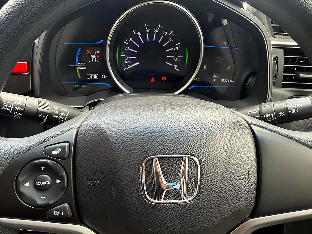 Used 2014 Honda Jazz Ex Black - Interior and Exterior details 15