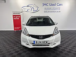 Used 2014 Honda Jazz Ex White - Interior and Exterior details 3