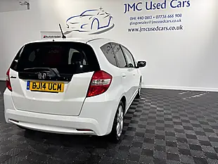 Used 2014 Honda Jazz Ex White - Interior and Exterior details 8