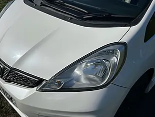 Used 2014 Honda Jazz Si White - Interior and Exterior details 10