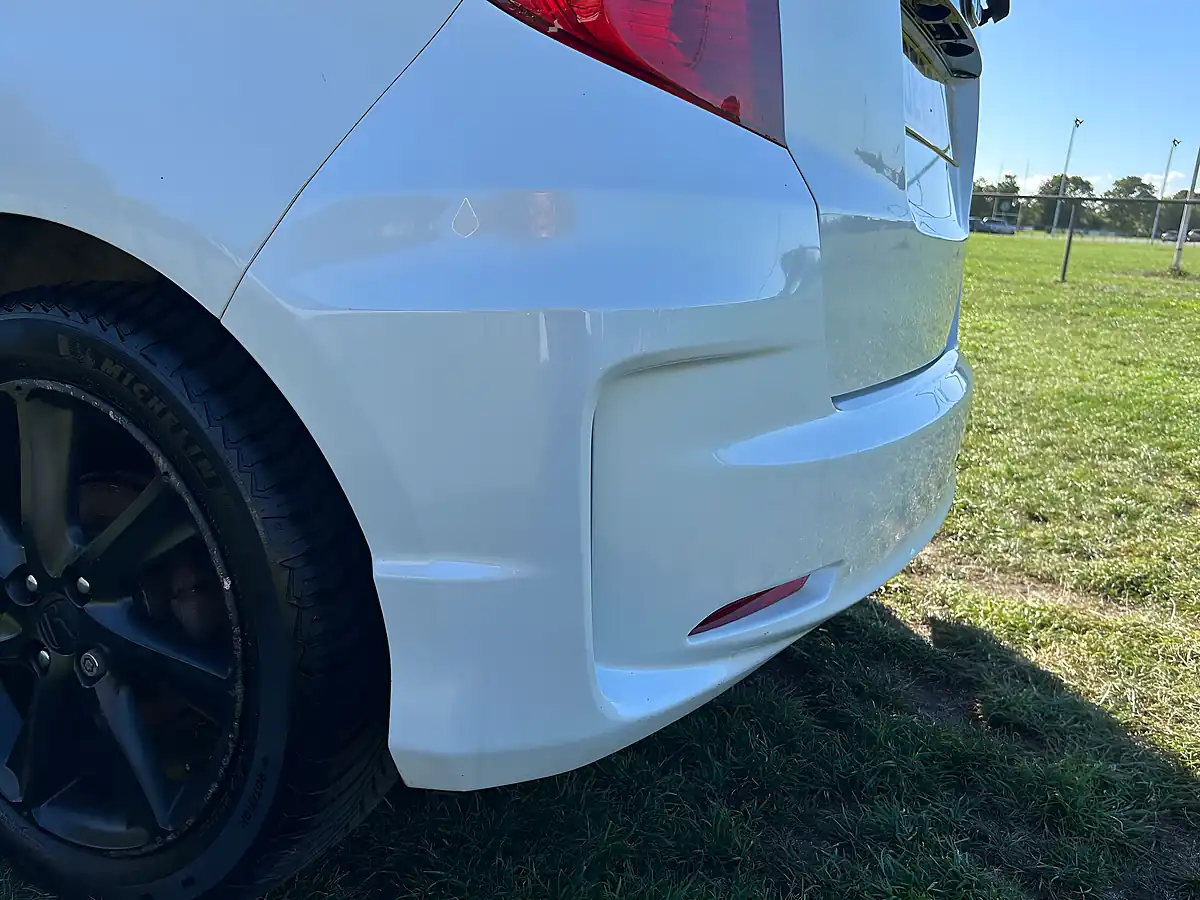 Used 2014 Honda Jazz Si White - Interior and Exterior details 14