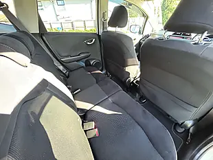 Used 2014 Honda Jazz Si White - Interior and Exterior details 18