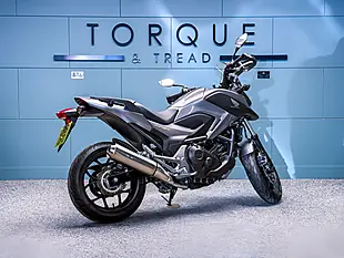 Used 2014 Honda NC750X Adventure Silver - Interior and Exterior details 3