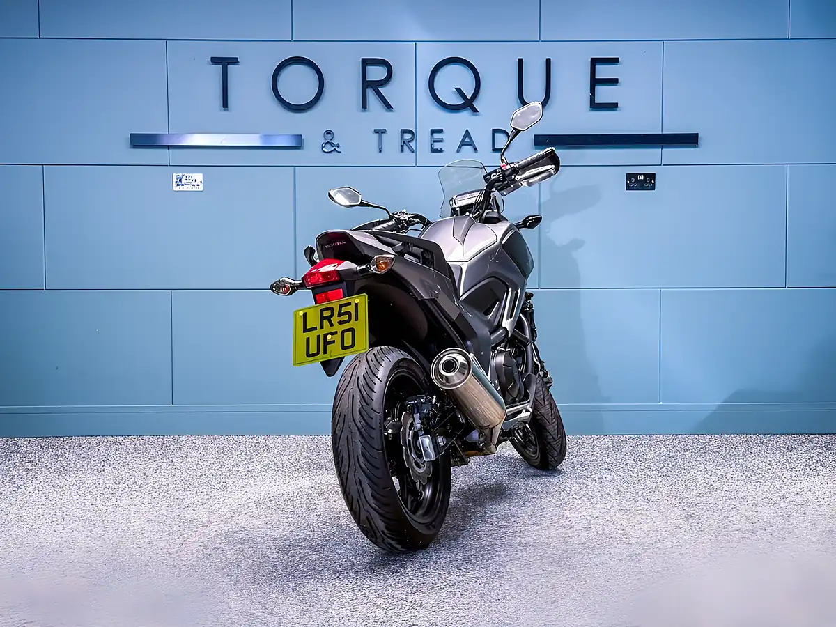 Used 2014 Honda NC750X Adventure Silver - Interior and Exterior details 4