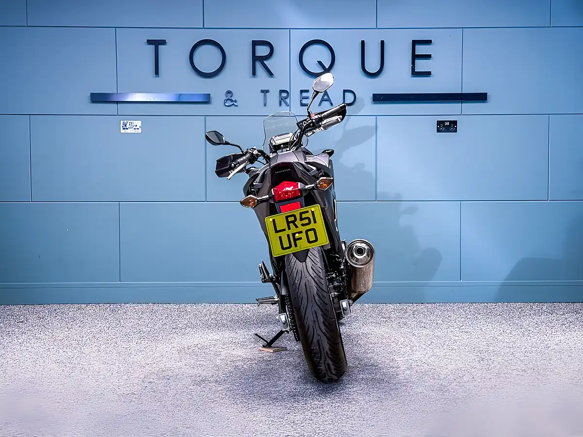 Used 2014 Honda NC750X Adventure Silver - Interior and Exterior details 5