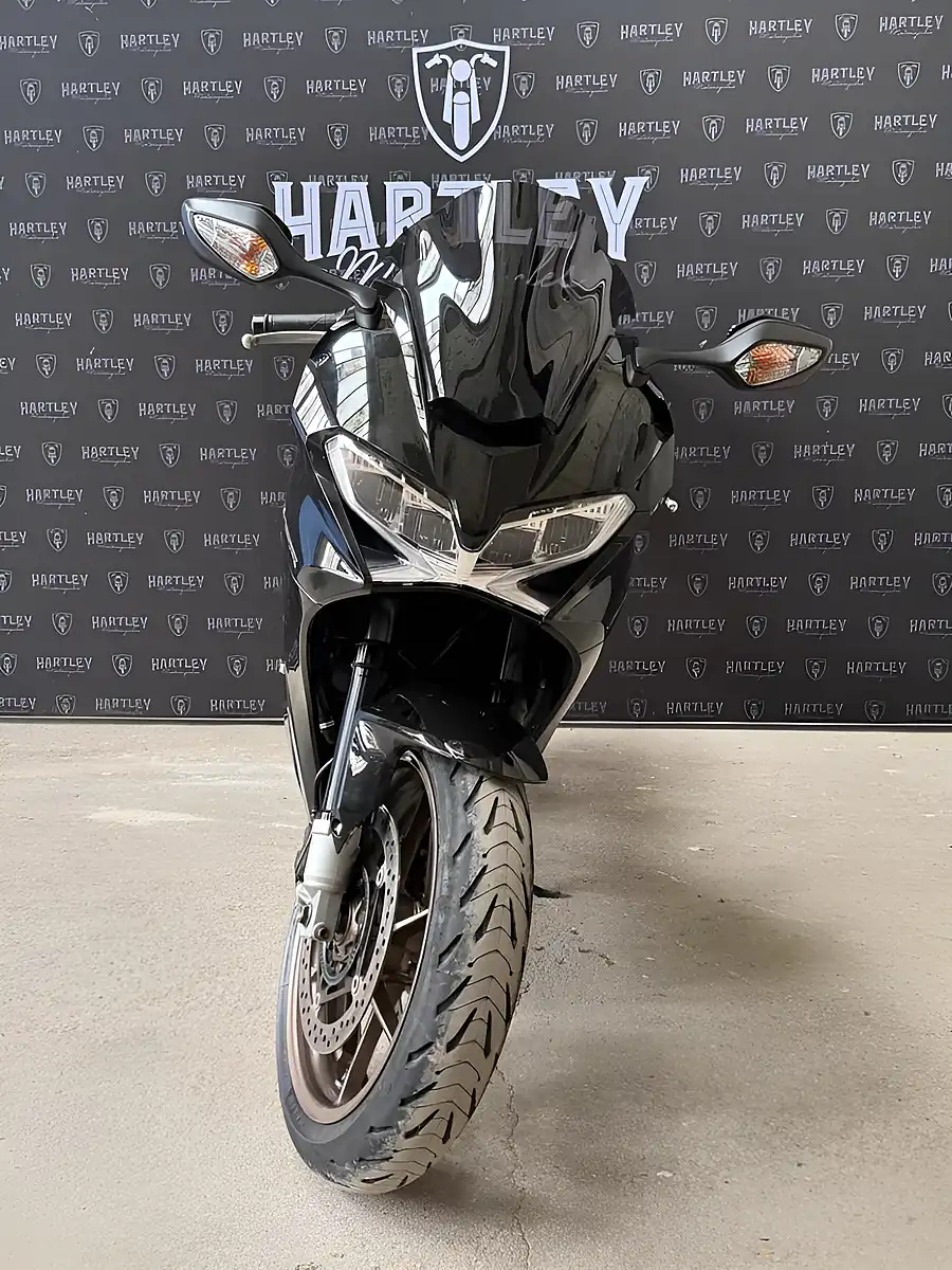 Used 2014 Honda VFR800 F Black - Interior and Exterior details 3
