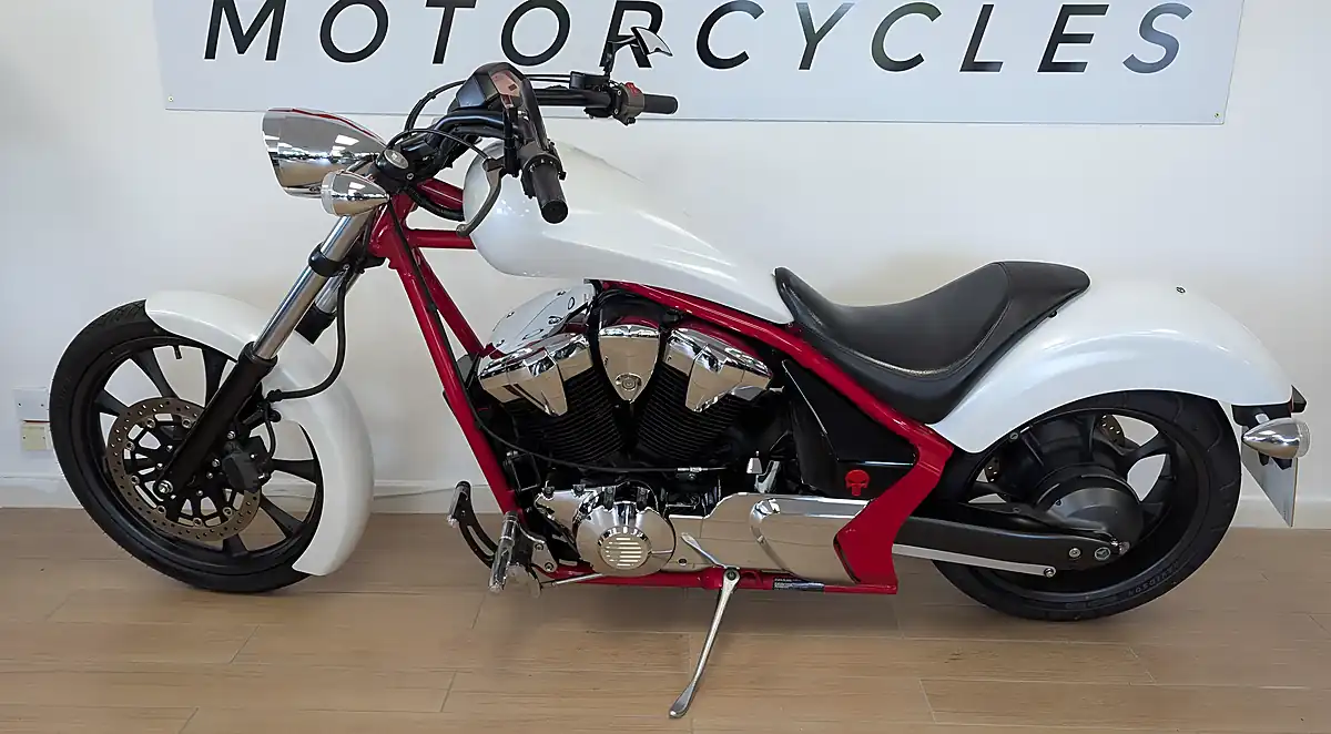Used 2014 Honda VTX1300 - Interior and Exterior details 4