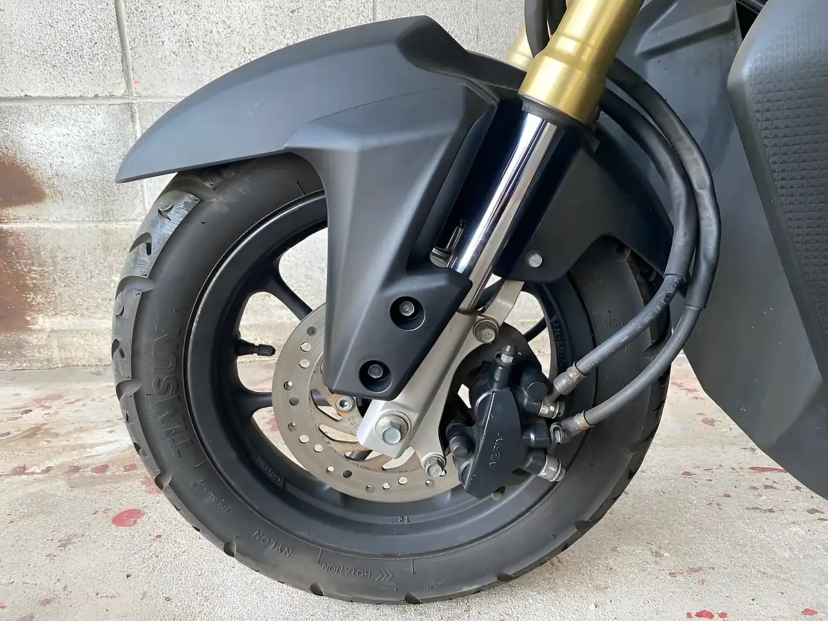 Used 2014 Honda Zoomer X Camo - Interior and Exterior details 11
