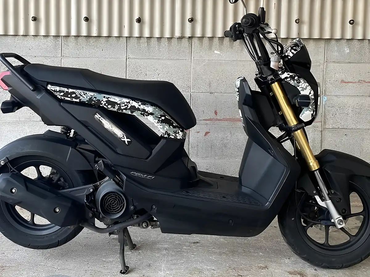 Used 2014 Honda Zoomer X Camo - Interior and Exterior details 2