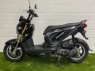 Used 2014 Honda Zoomer X X-1 Black - Interior and Exterior details 11