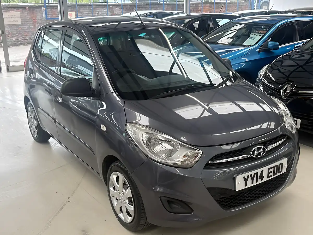 Used 2014 Hyundai i10 Classic Grey - Front View