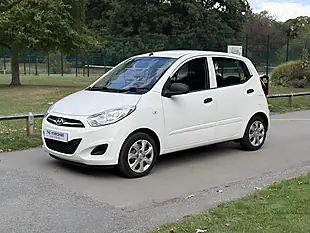 Used 2014 Hyundai I10 Classic White - Interior and Exterior details 4