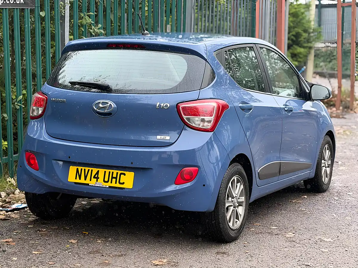 Used 2014 Hyundai I10 Premium Blue - Interior and Exterior details 6