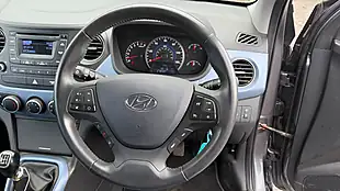 Used 2014 Hyundai i10 Premium Grey - Interior and Exterior details 11