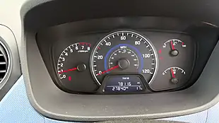Used 2014 Hyundai i10 Premium Grey - Interior and Exterior details 12