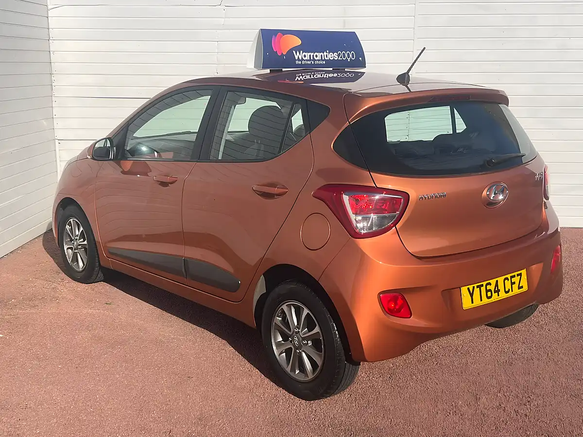 Used 2014 Hyundai i10 Premium Orange - Interior and Exterior details 9