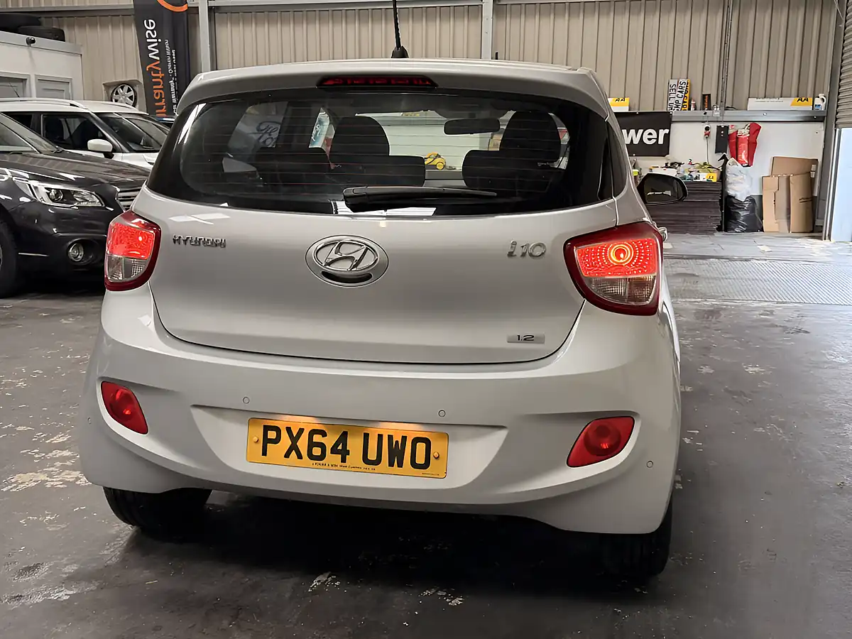 Used 2014 Hyundai I10 Se 5DR Metallic Silver - Interior and Exterior details 12
