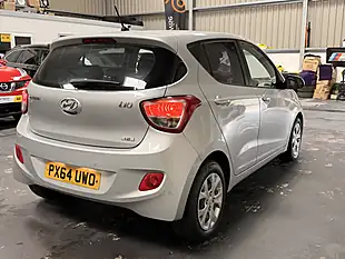 Used 2014 Hyundai I10 Se 5DR Metallic Silver - Interior and Exterior details 14