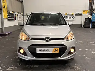 Used 2014 Hyundai I10 Se 5DR Metallic Silver - Interior and Exterior details 5